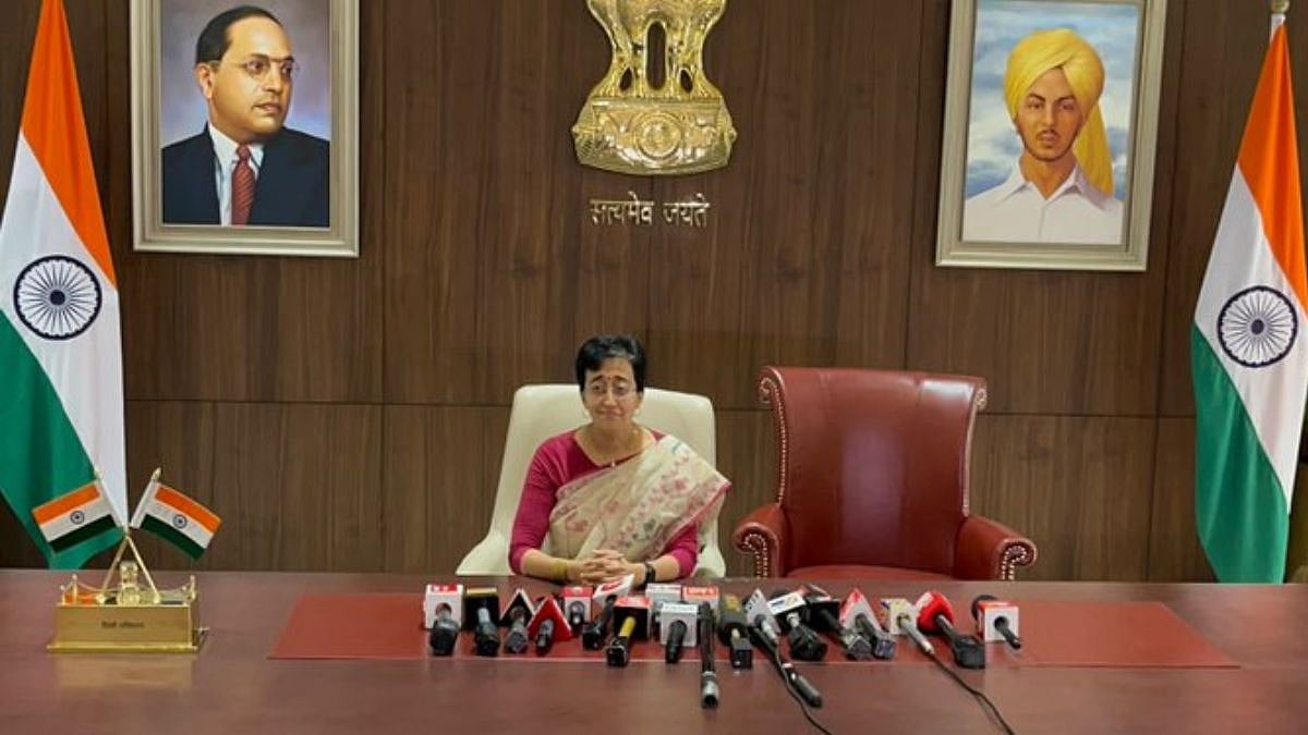 Editorial: The Spare Chair In Delhi