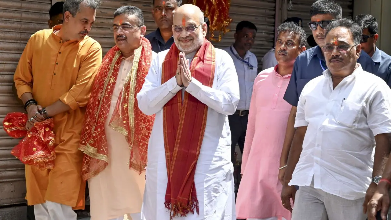 `Sonar Bangla` vs `Bangla-Birodhi`: Shah, Abhishek trade barbs ahead of polls