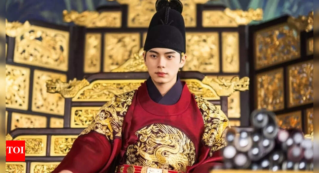 Post success of ‘Bon Appétit, Your Majesty’, Lee Chae Min receives ‘30 scripts’ for next big project: Report