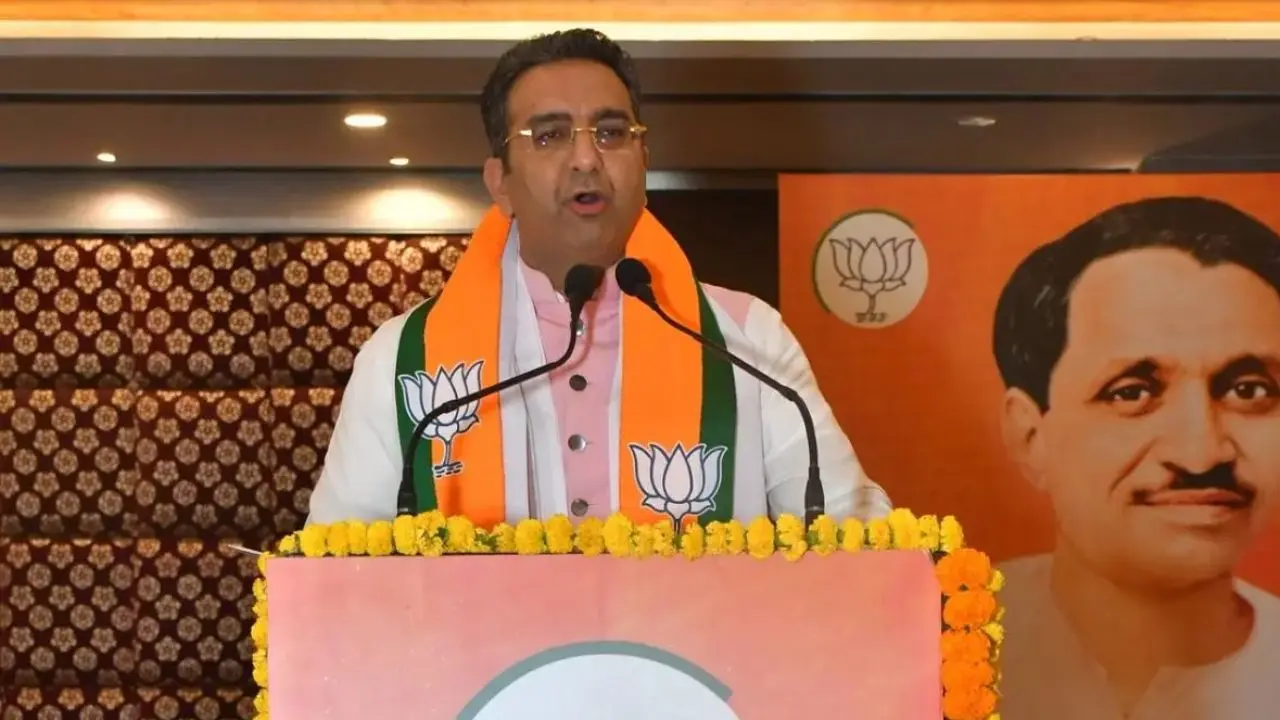 `When in politics, need to be thick-skinned`: Delhi HC to BJP`s Gaurav Bhatia