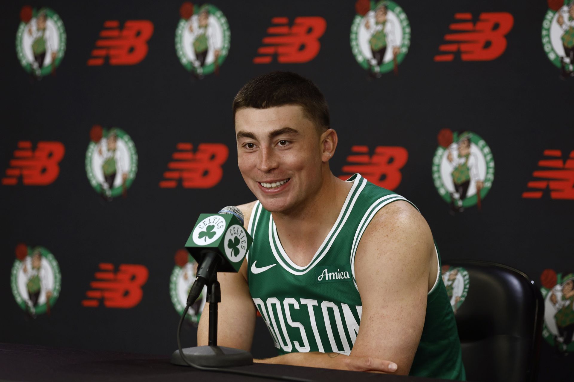 “They tryna send bro to Valhalla” – NBA fans horrified after Payton Pritchard suffers scary neck injury in Celtics training camp