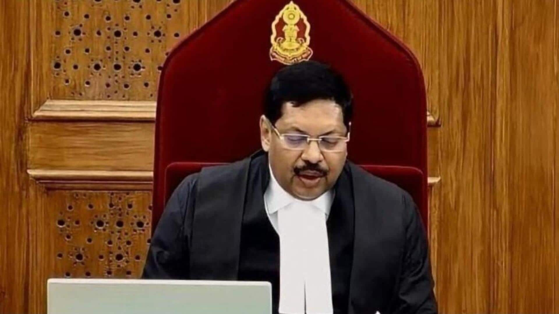 Advocate who tried to throw shoe at CJI Gavai suspended