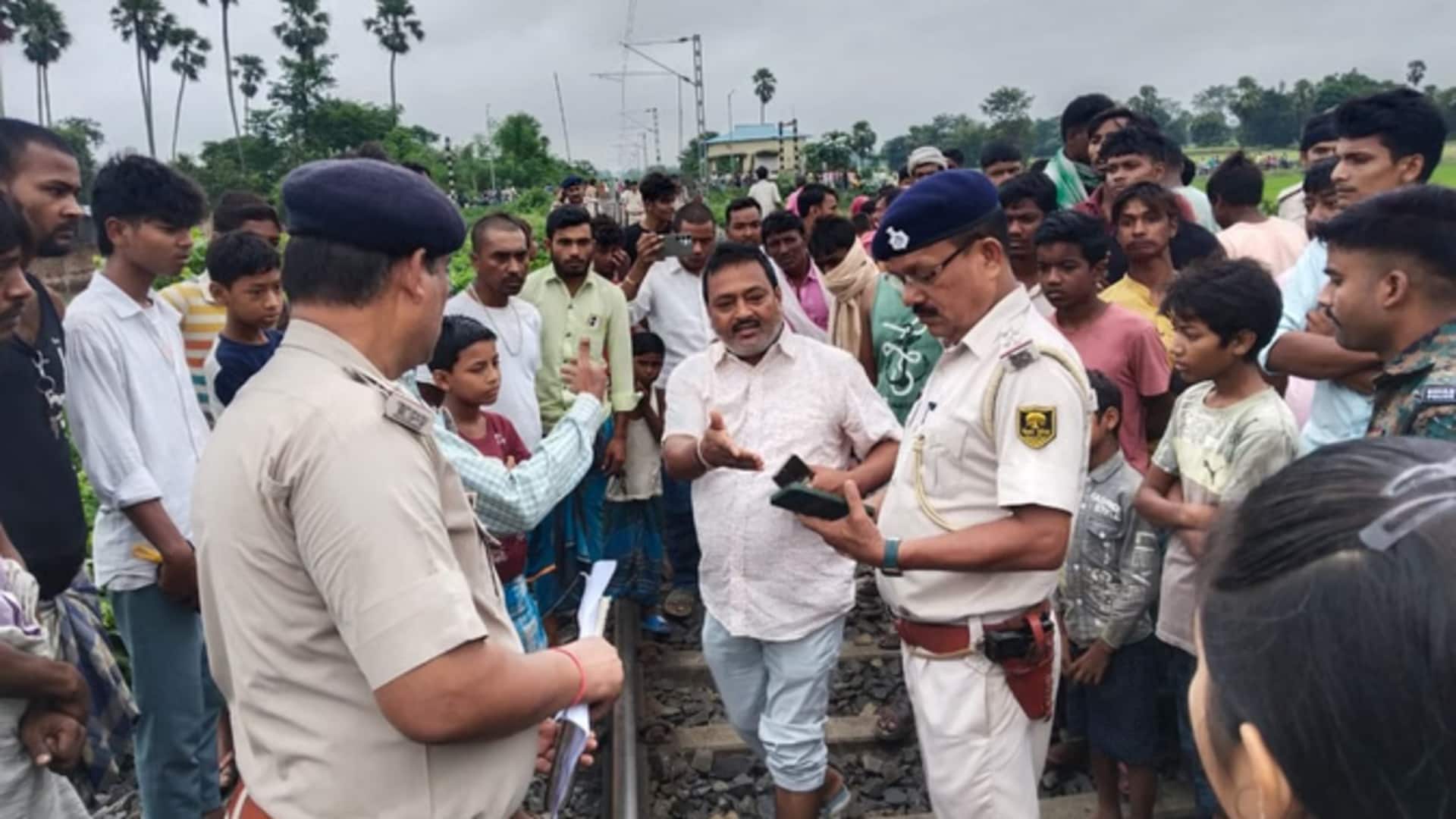 Vande Bharat train hits, kills 4 laborers in Bihar’s Purnea